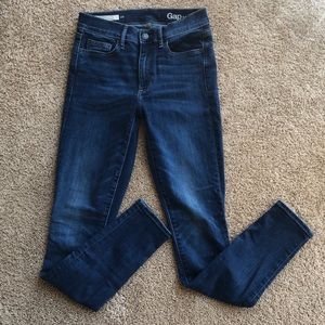 Gap Resolution True Skinny Jeans